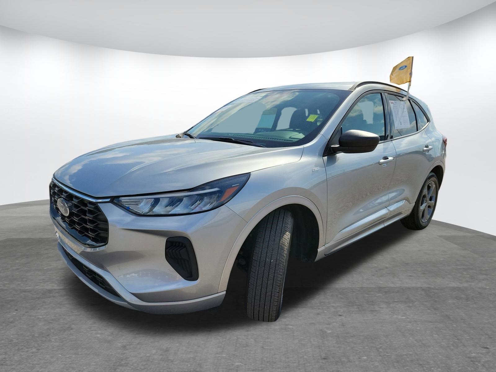 Certified 2024 Ford Escape ST-Line FWD image 3
