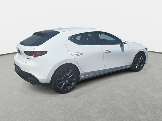 Used 2023 Hyundai Venue SEL w/ Cargo Package FWD image 5