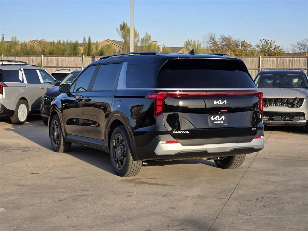 New 2026 Kia Carnival EX image 3
