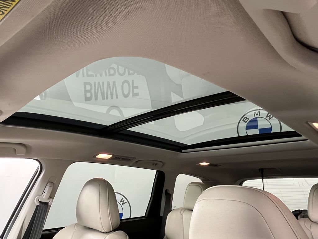 Used 2019 Subaru Ascent Limited AWD/4WD image 30