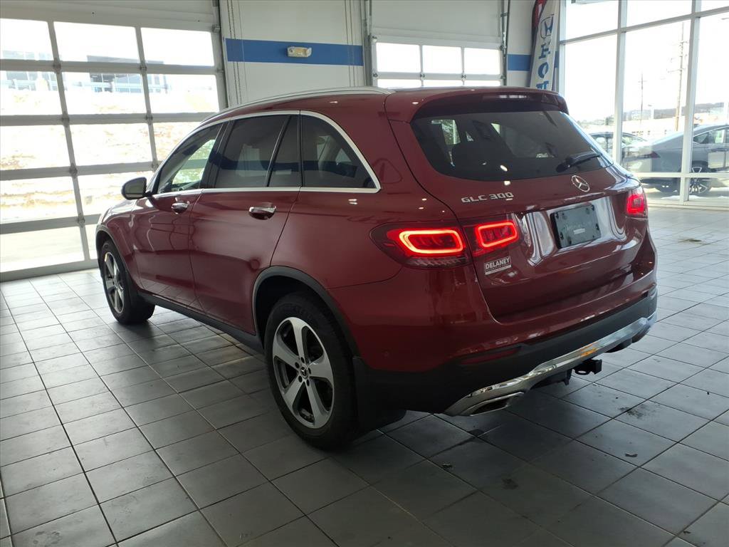 Used 2022 Mercedes-Benz GLC 300 4MATIC image 7