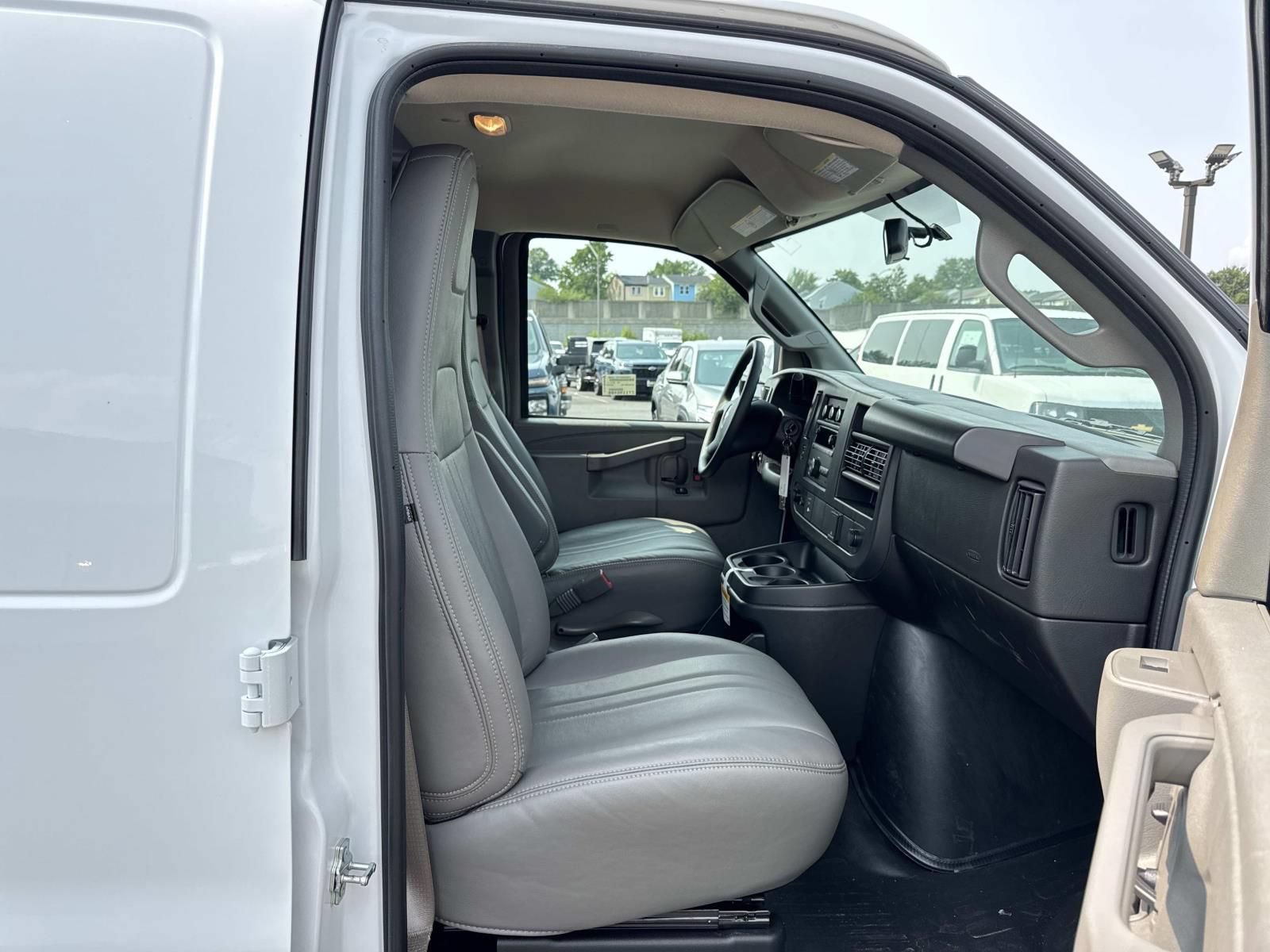 New 2026 Chevrolet Express 2500 w/ Driver Convenience Package RWD image 11