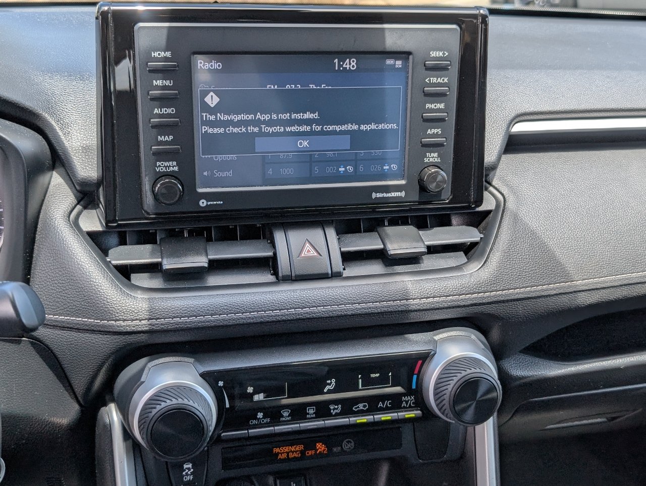 Used 2021 Toyota RAV4 LE FWD image 17