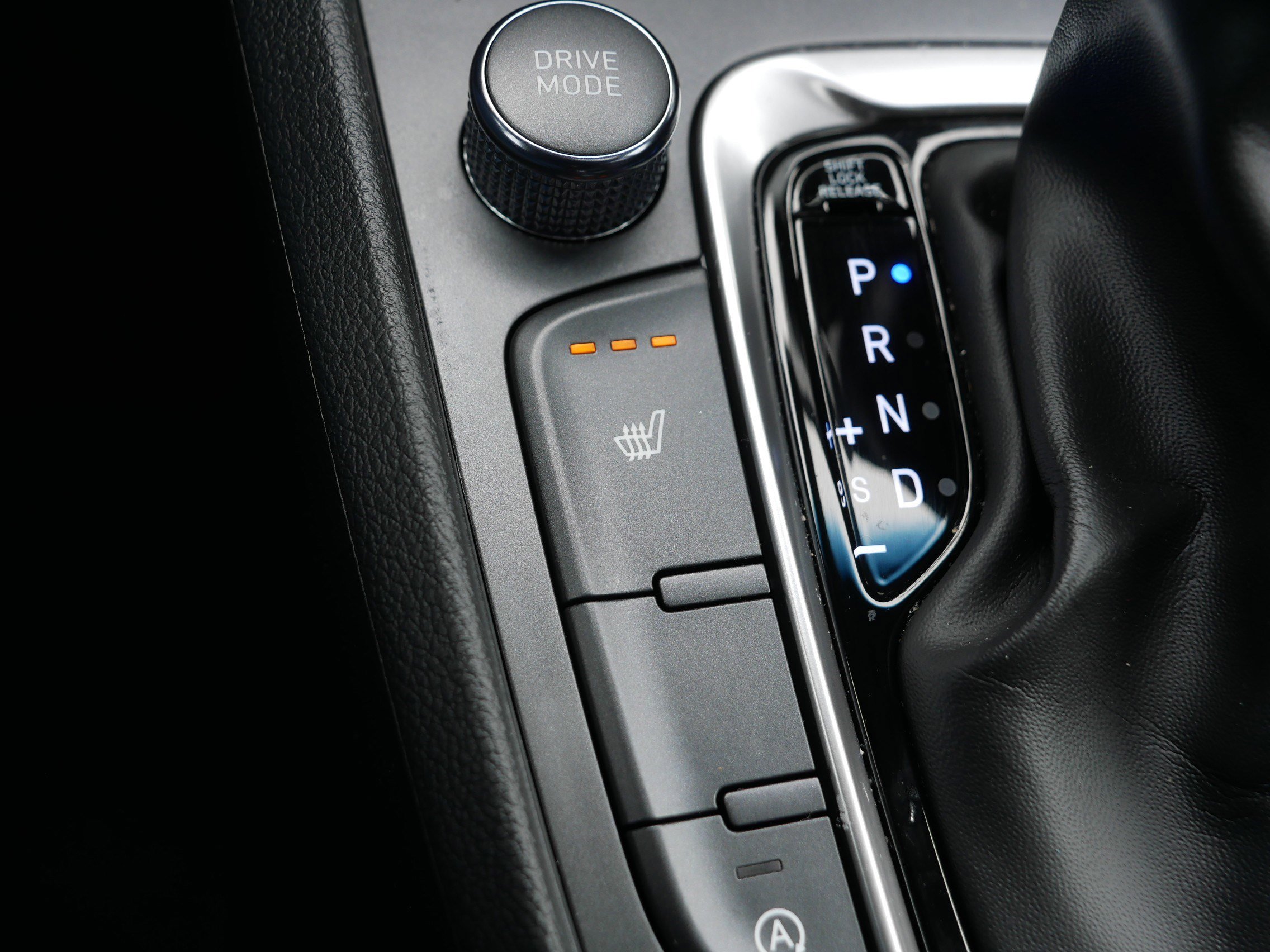 Used 2023 Hyundai Kona N Line image 28