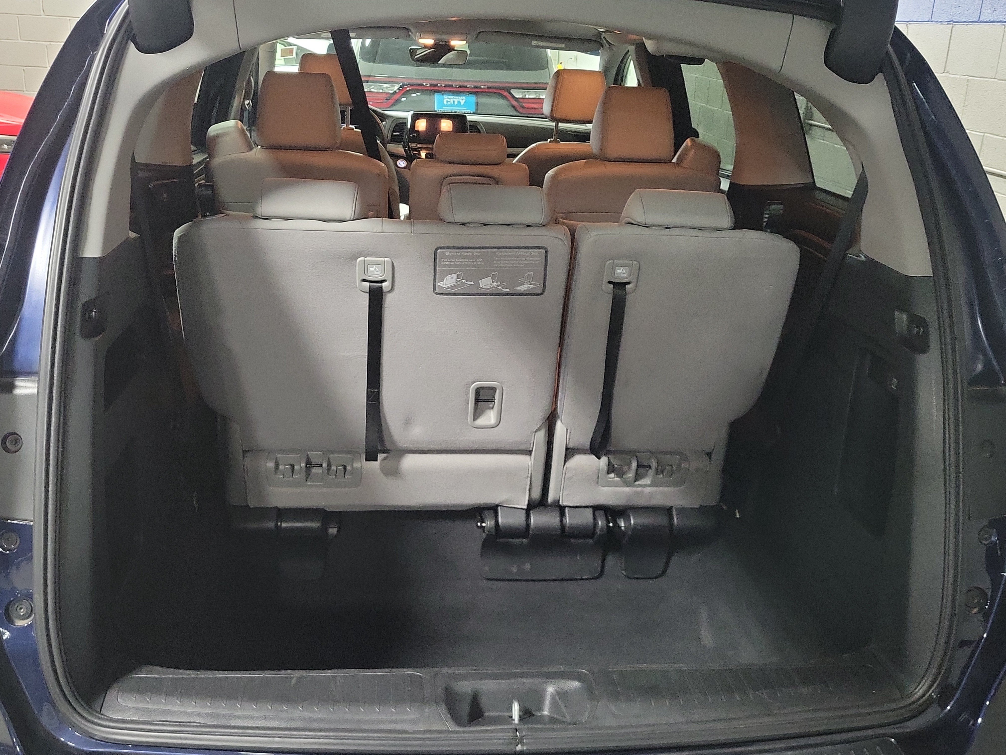 Certified 2023 Honda Odyssey EX-L image 8
