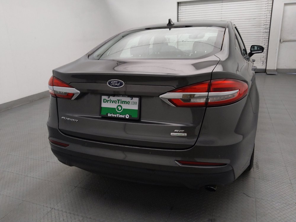 Used 2019 Ford Fusion SE FWD image 7