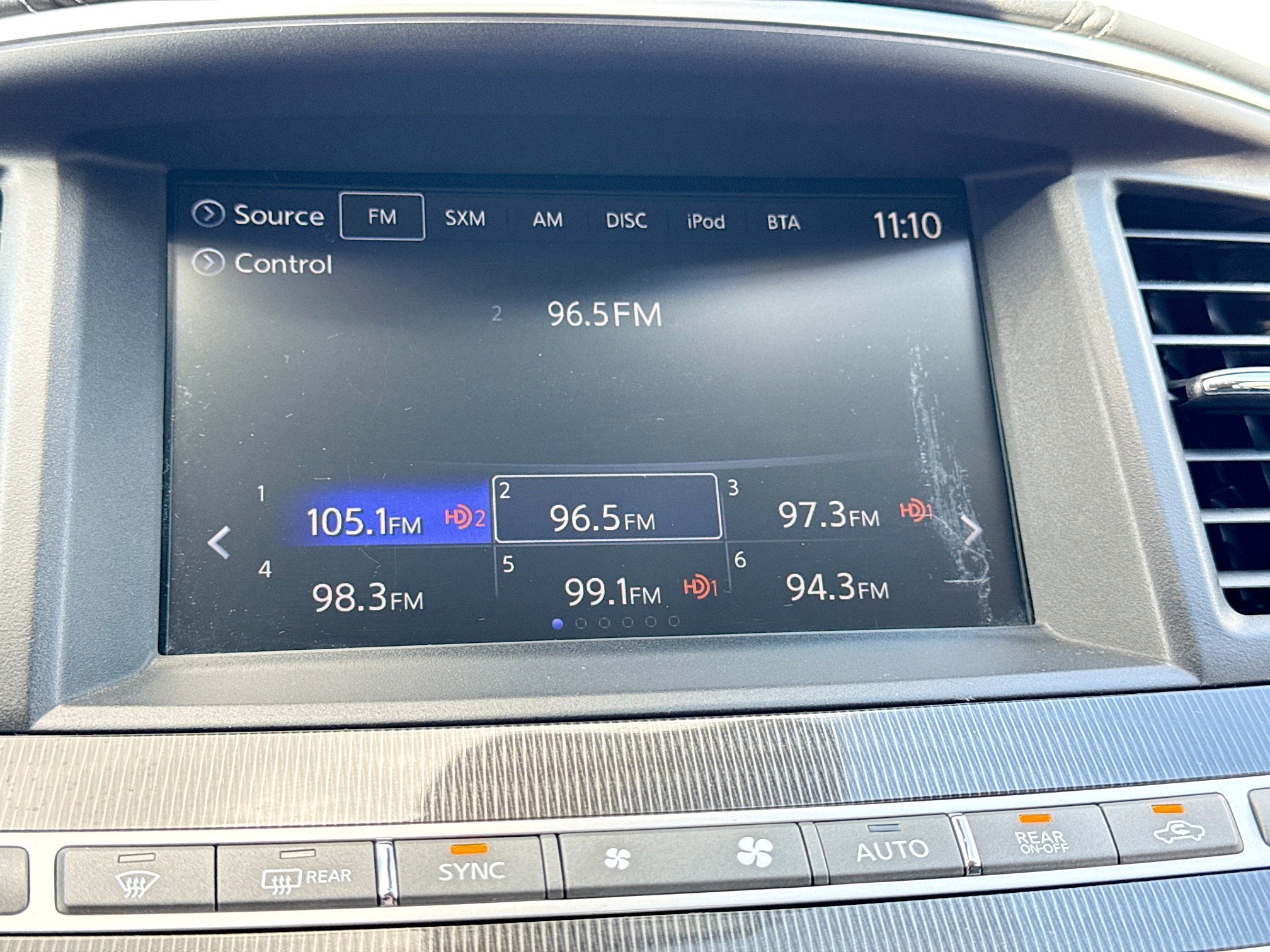 Used 2020 INFINITI QX60 Luxe w/ Essential Package FWD image 32