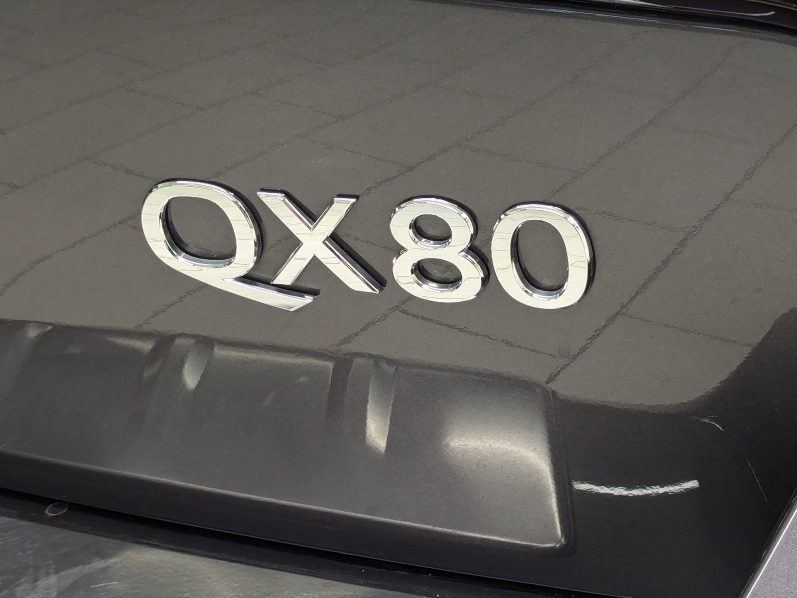 Used 2024 INFINITI QX80 Sensory image 39