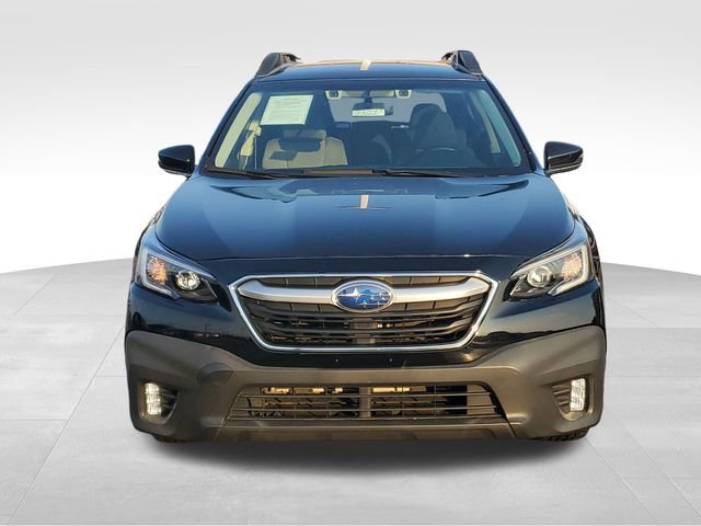 Used 2021 Subaru Outback Premium image 2