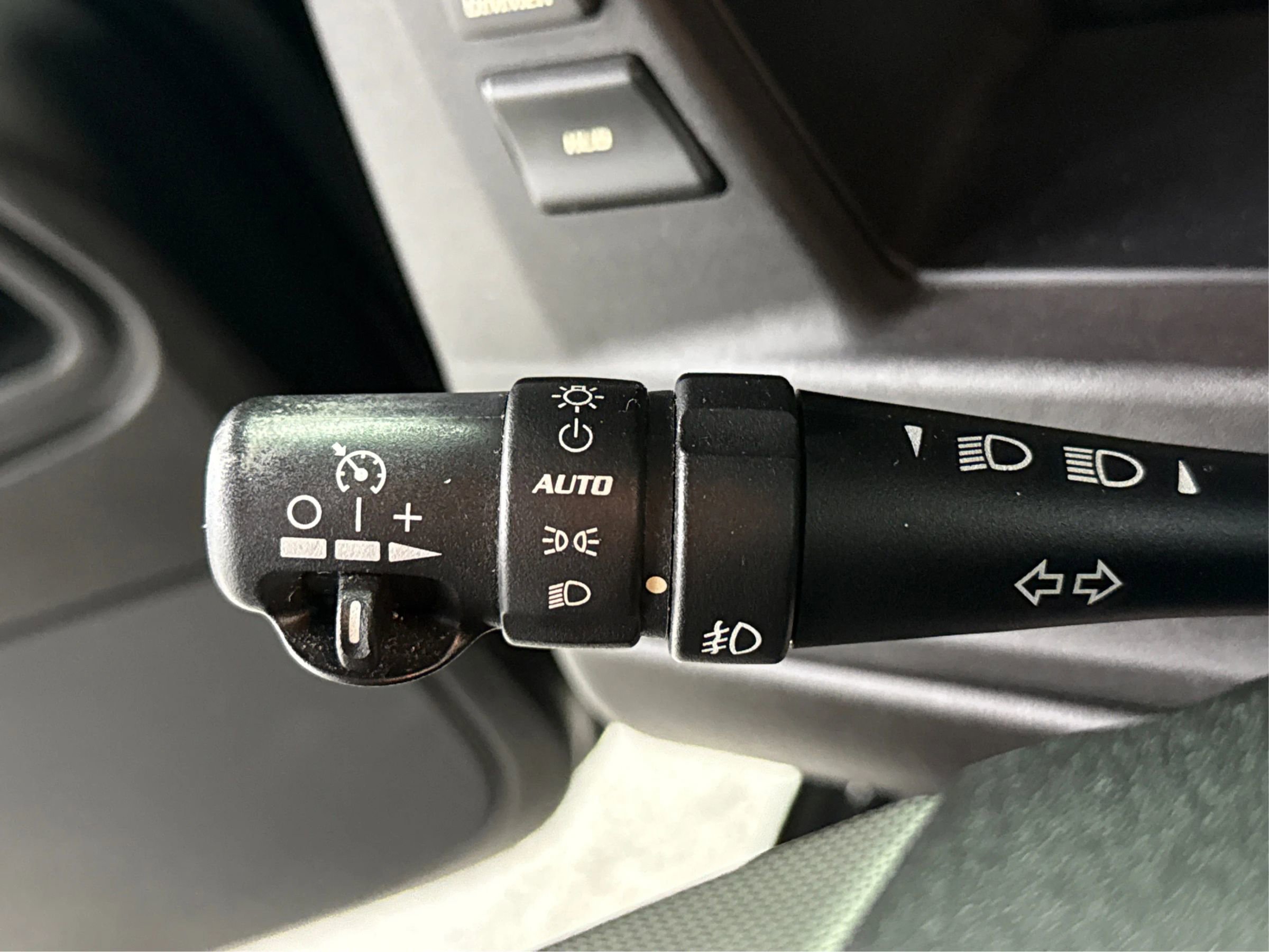 Used 2007 Cadillac XLR image 17