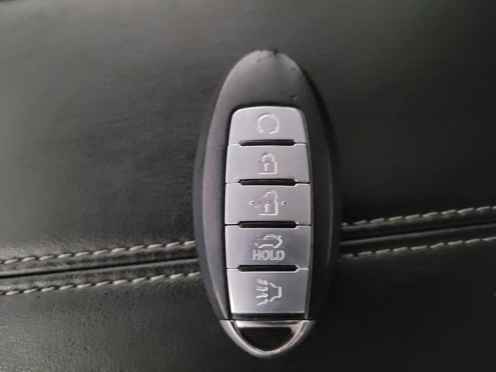 Used 2025 Nissan Altima 2.5 SV FWD image 32