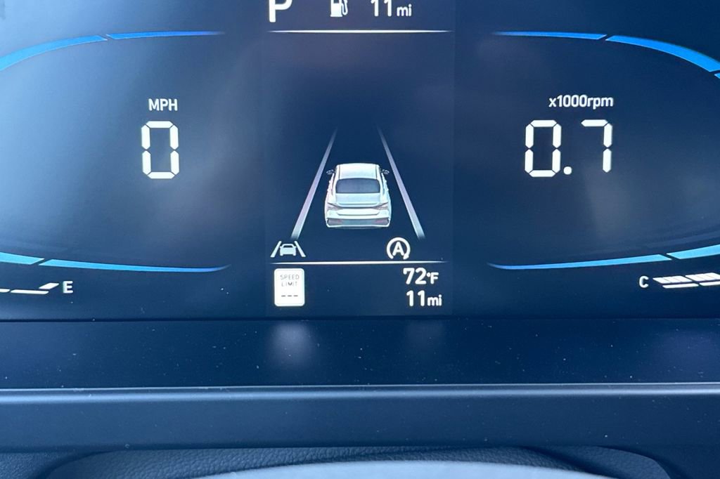 New 2026 Hyundai Elantra SE image 20