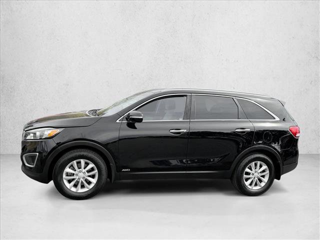 Used 2017 Kia Sorento LX w/ LX Convenience Package video 4