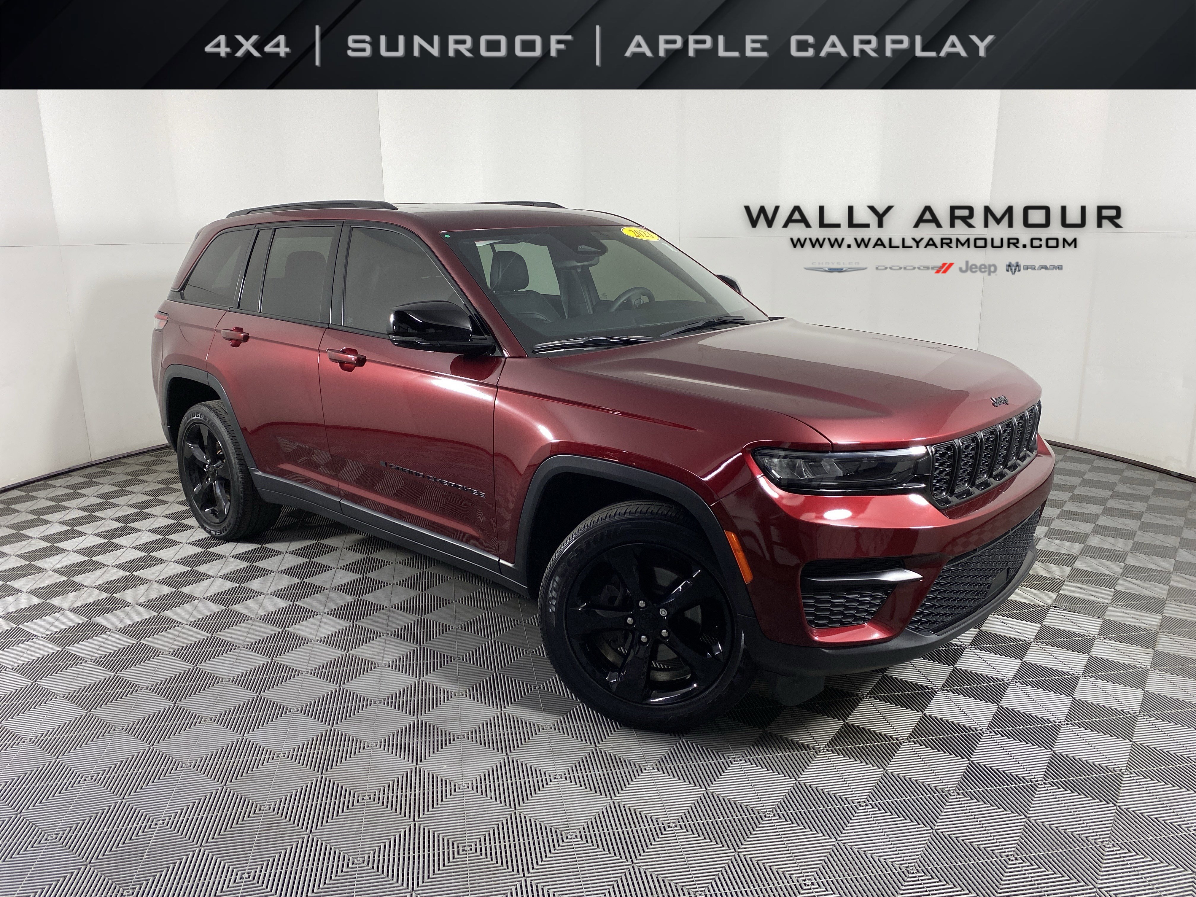 Used 2023 Jeep Grand Cherokee Altitude