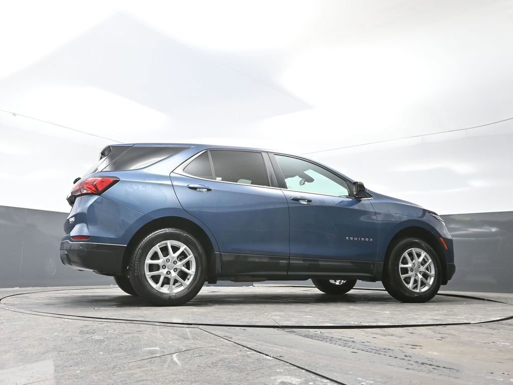 Used 2024 Chevrolet Equinox LT image 53
