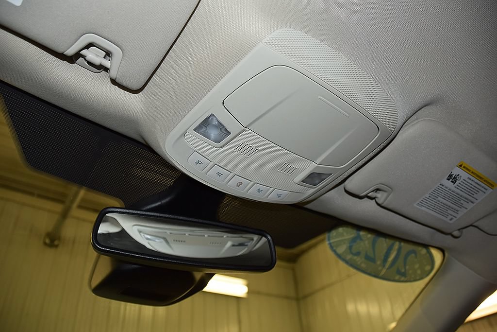 Used 2023 Ford Edge SEL w/ Convenience Package AWD/4WD image 28