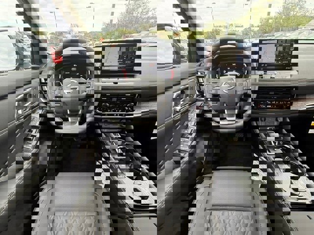 New 2026 Nissan Rogue Platinum w/ Platinum Premium Package image 22