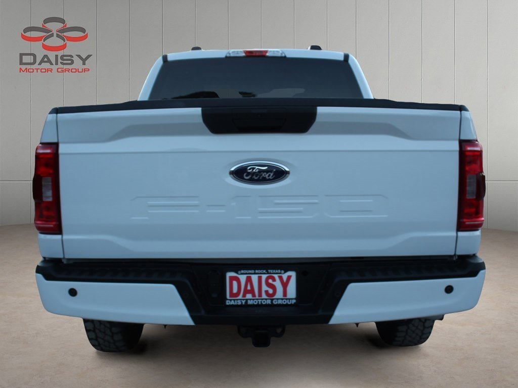 Used 2021 Ford F150 XL w/ Trailer Tow Package image 6