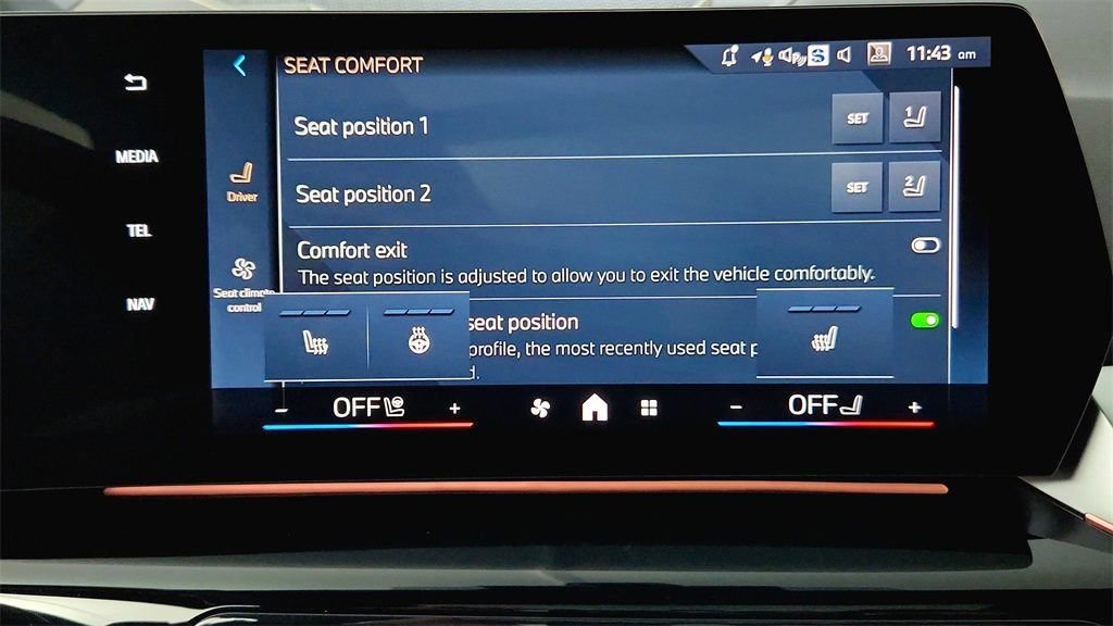 Used 2026 BMW X1 xDrive28i AWD/4WD image 39