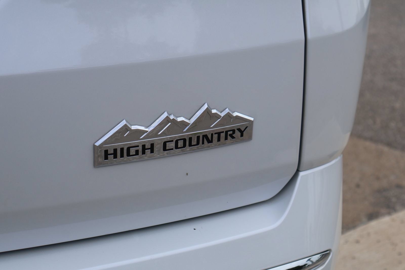 Used 2021 Chevrolet Traverse High Country FWD image 8