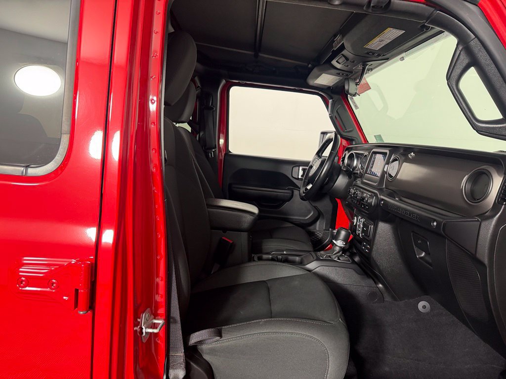 Used 2021 Jeep Wrangler Unlimited Sport AWD/4WD image 31