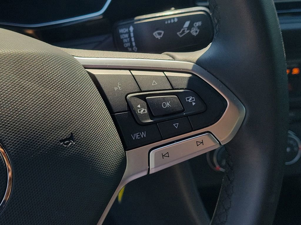 Used 2024 Volkswagen Jetta Sport image 29