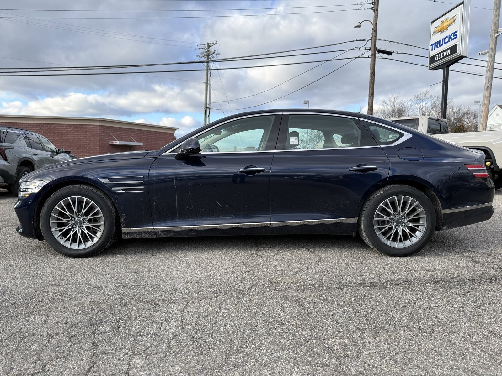 Used 2023 Genesis G80 2.5T image 3