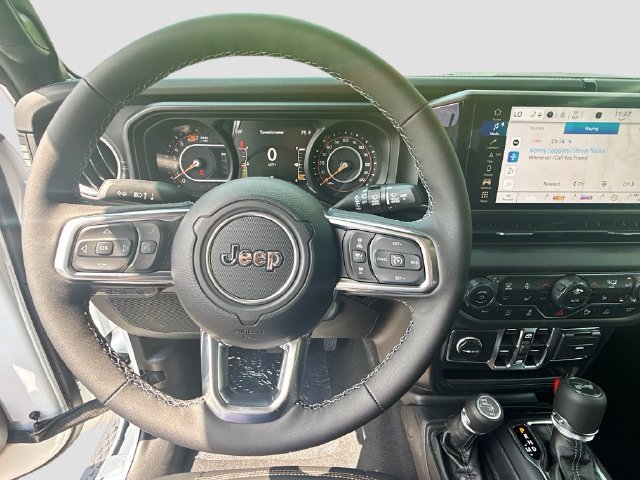 New 2026 Jeep Wrangler Unlimited Sahara AWD/4WD image 9