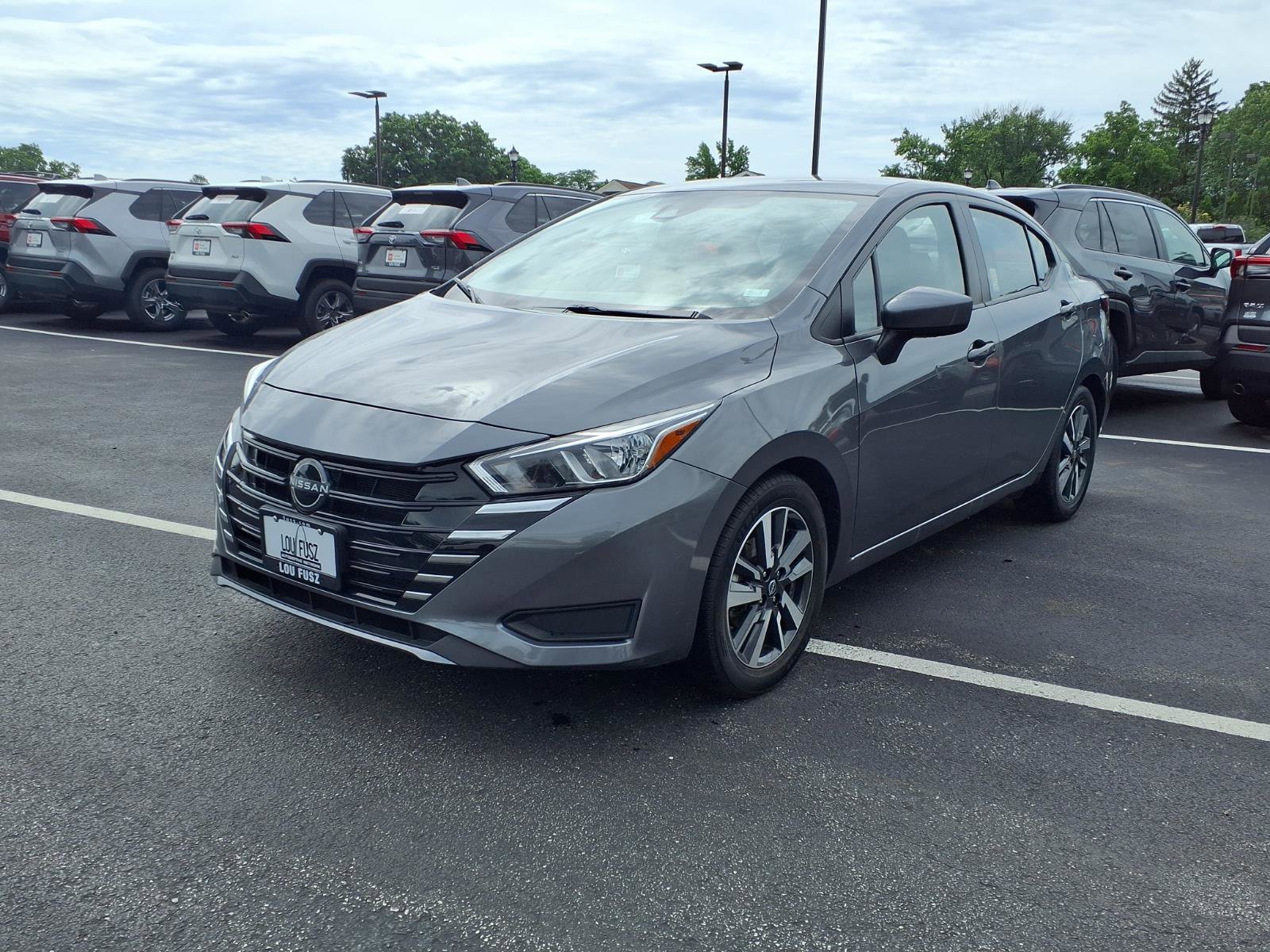 Used 2024 Nissan Versa SV FWD image 27