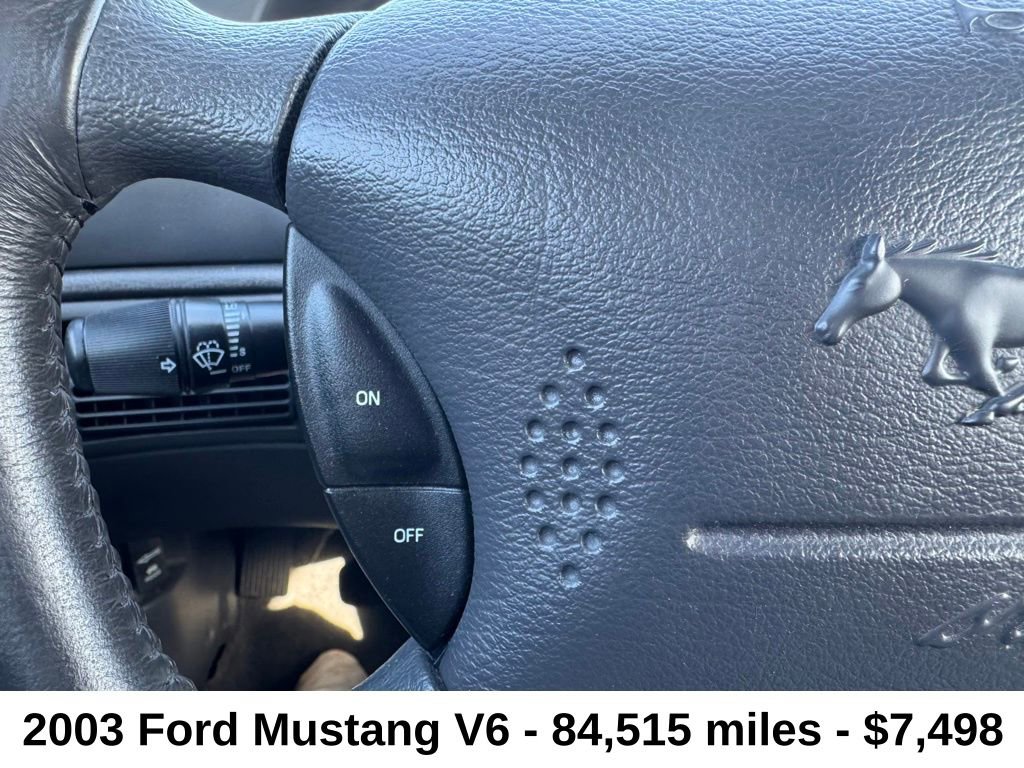 Used 2003 Ford Mustang Convertible image 12