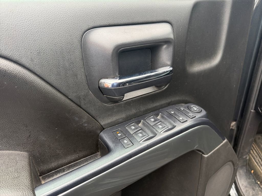 Used 2017 Chevrolet Silverado 1500 LT image 11