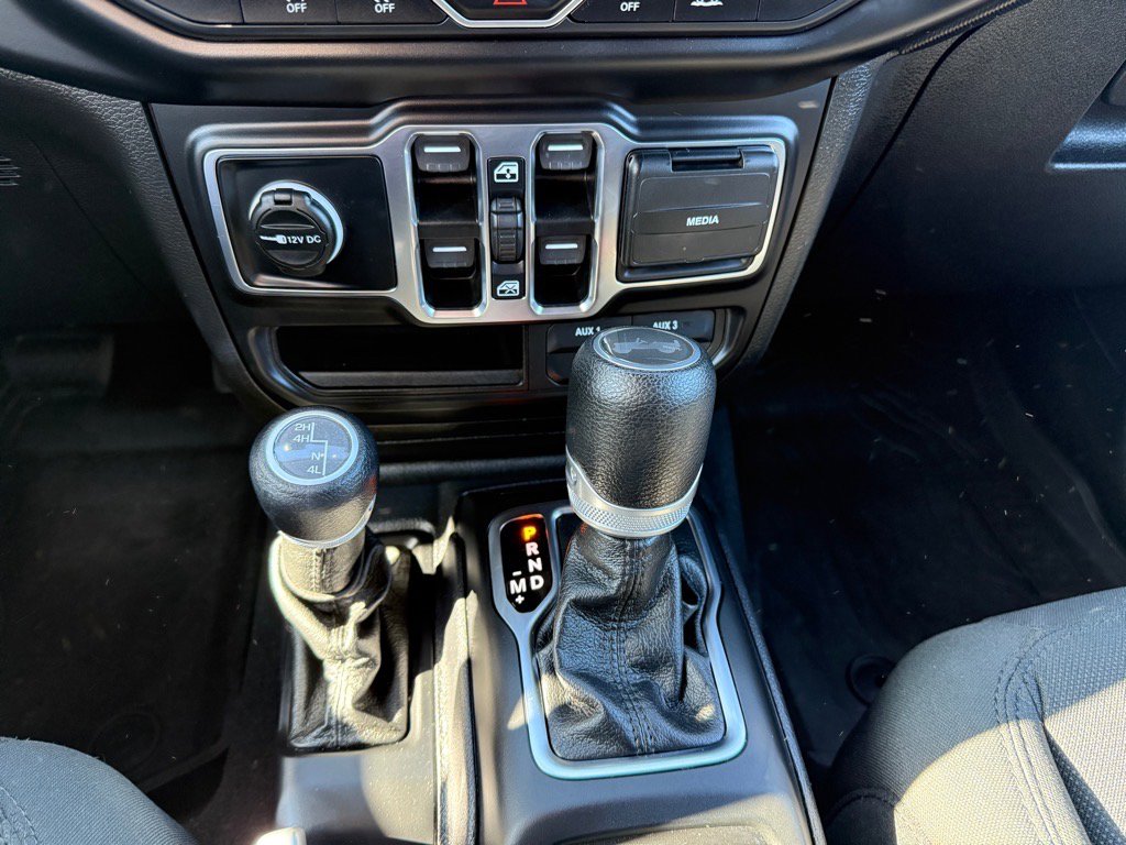 Certified 2021 Jeep Wrangler Sport S image 17