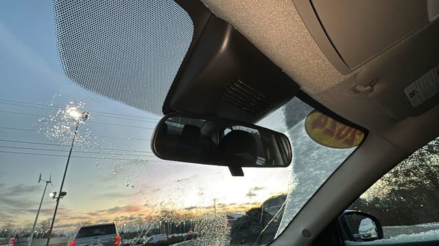 Used 2024 Nissan Sentra SV image 28