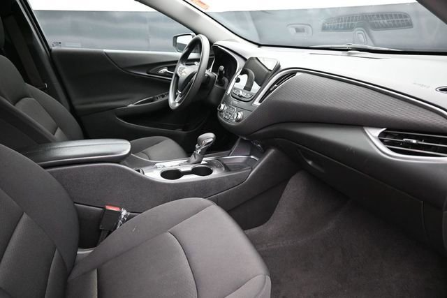 Used 2024 Chevrolet Malibu LT FWD image 18