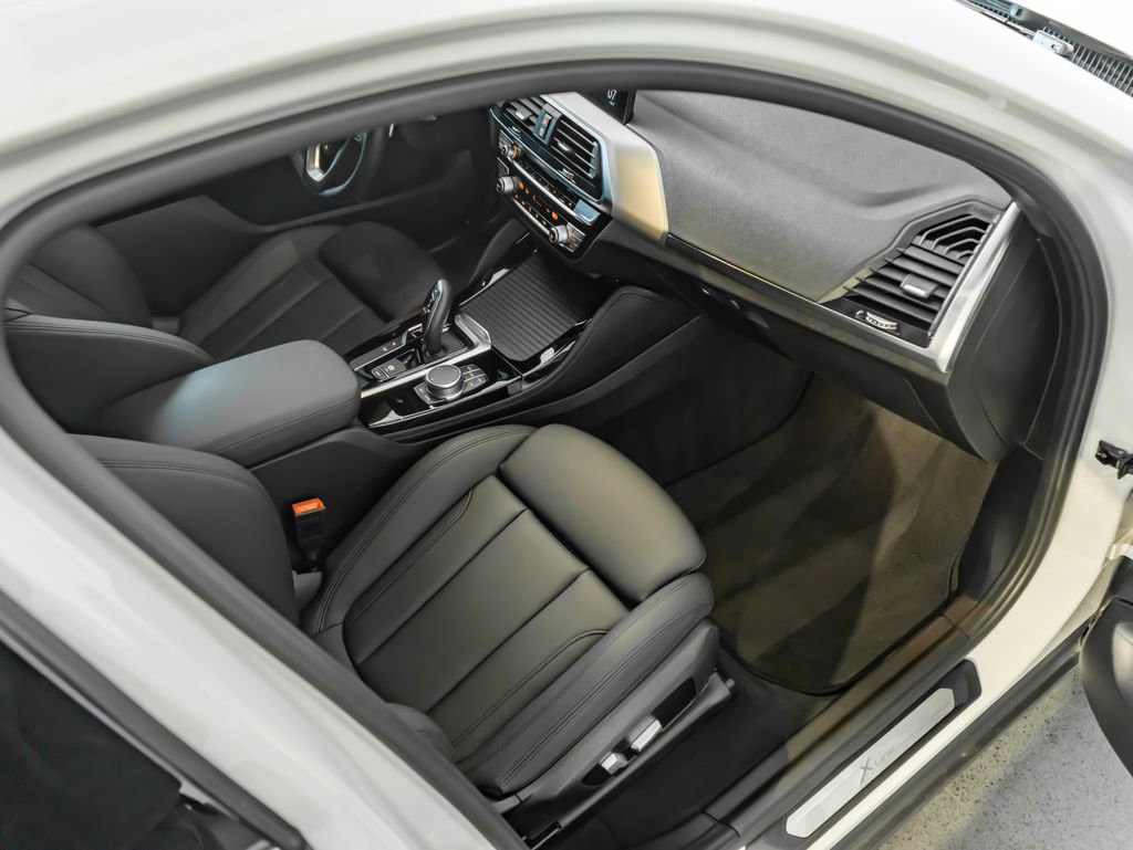 Used 2021 BMW X4 xDrive30i w/ Premium Package 3 image 29
