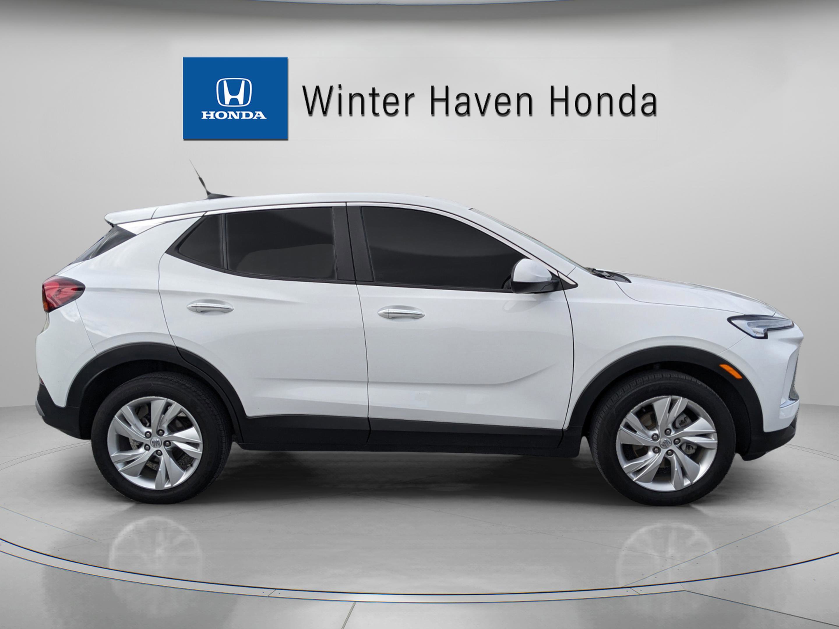 Used 2025 Buick Encore GX Preferred image 9