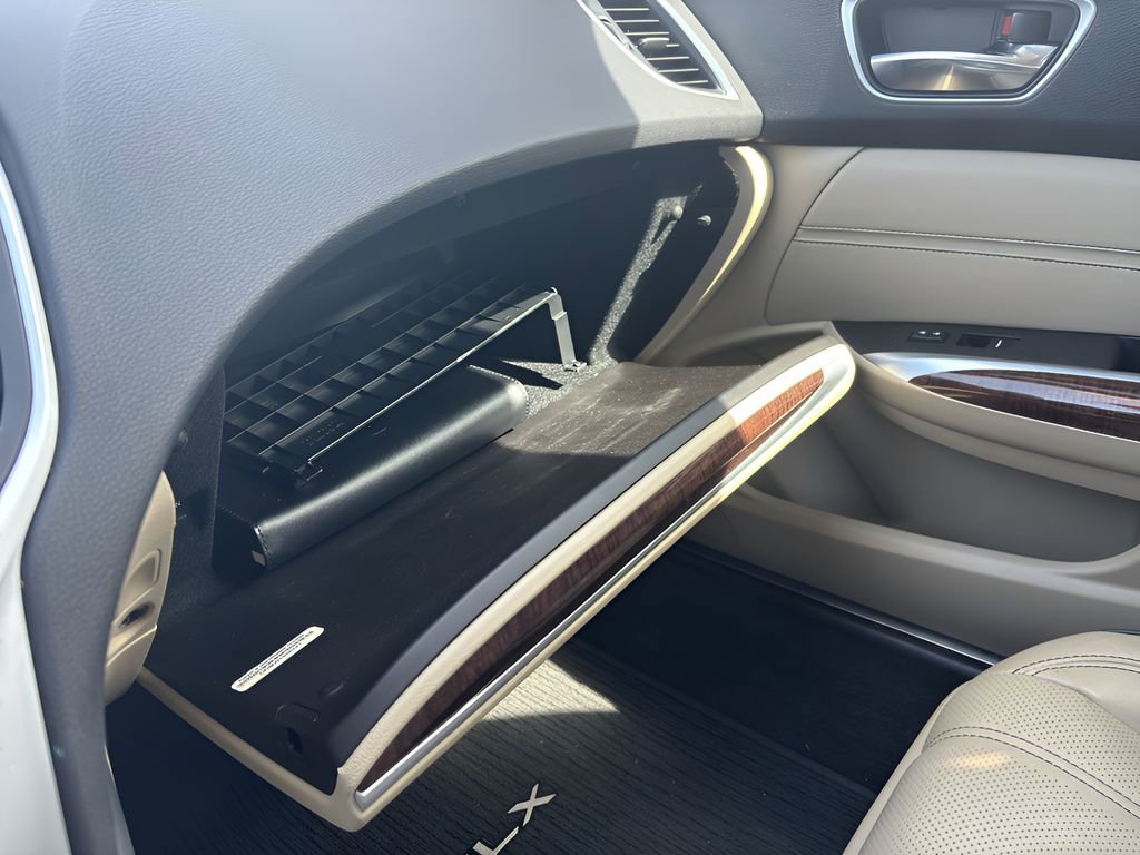 Used 2018 Acura TLX V6 w/ Technology Package image 21