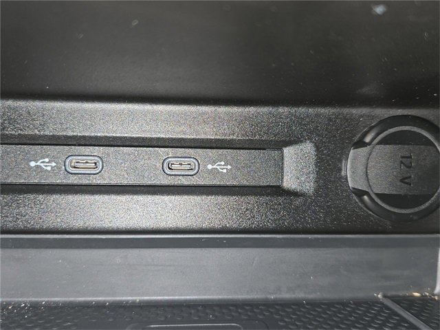 Used 2022 Volkswagen Tiguan SE image 21