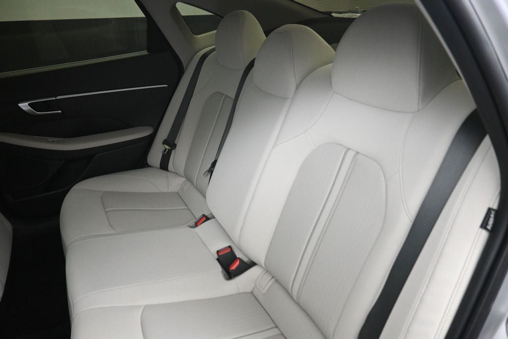 Certified 2023 Hyundai Sonata SE FWD image 22