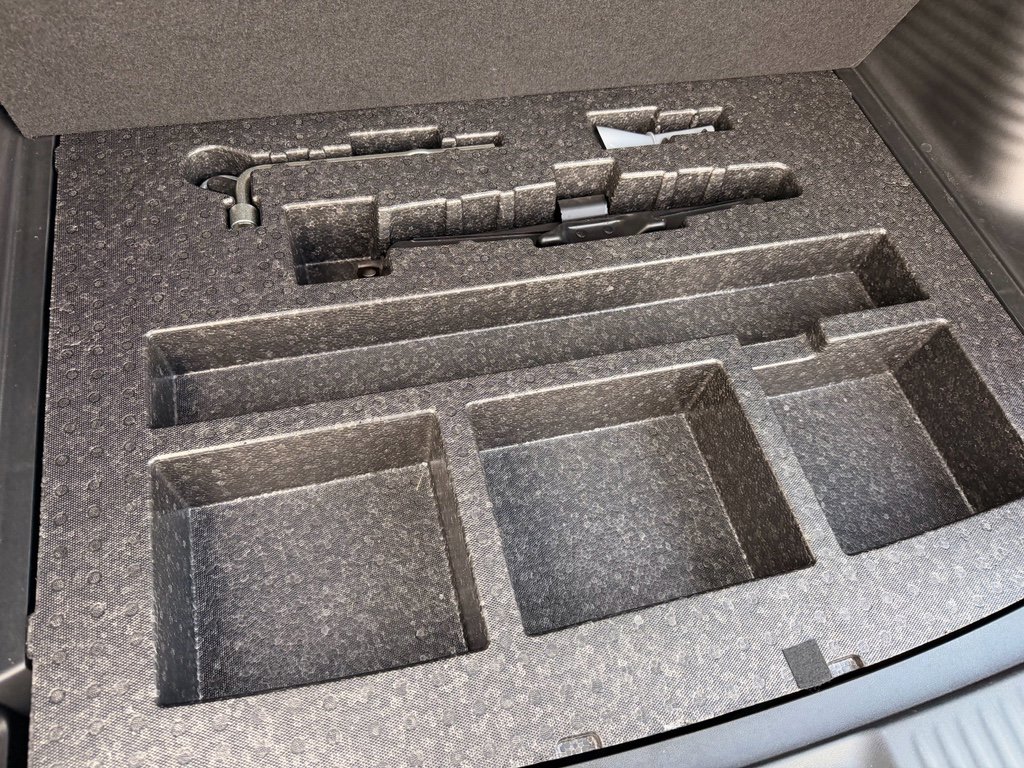 Certified 2024 Honda HR-V Sport image 24