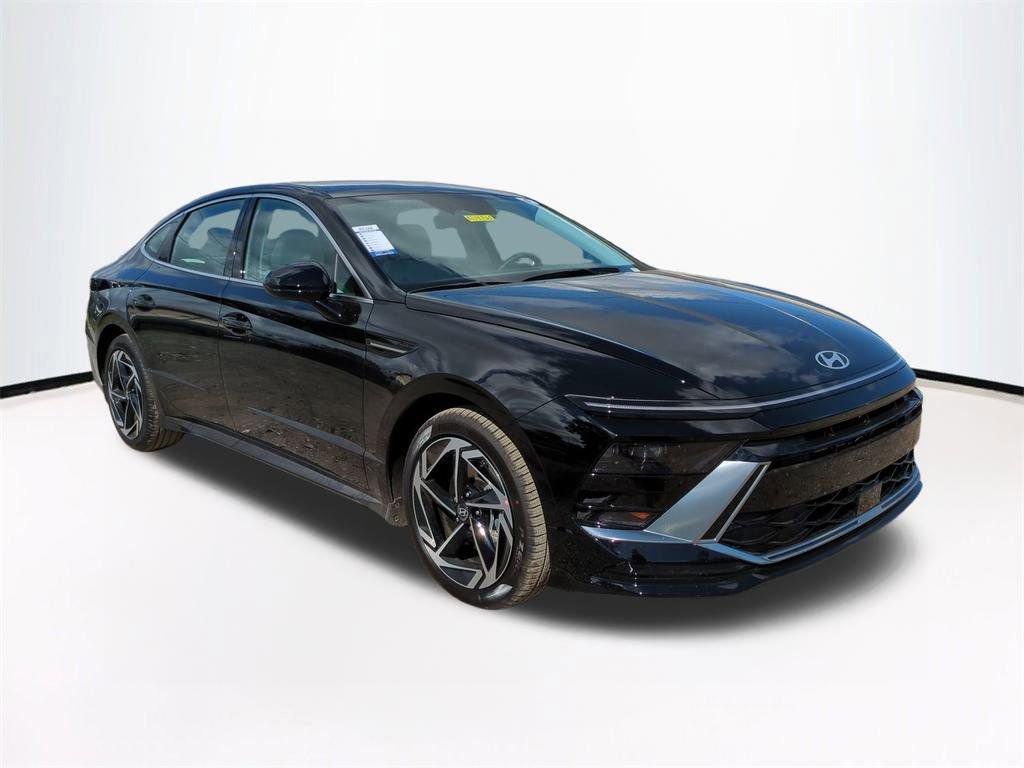 New 2026 Hyundai Sonata SEL image 2