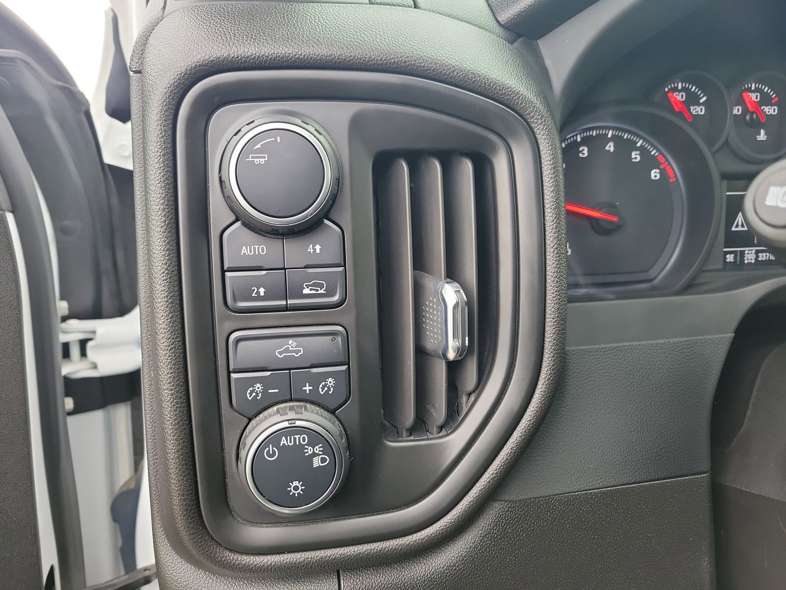 Used 2023 Chevrolet Silverado 1500 Custom w/ LPO, Dark Essentials Package image 20