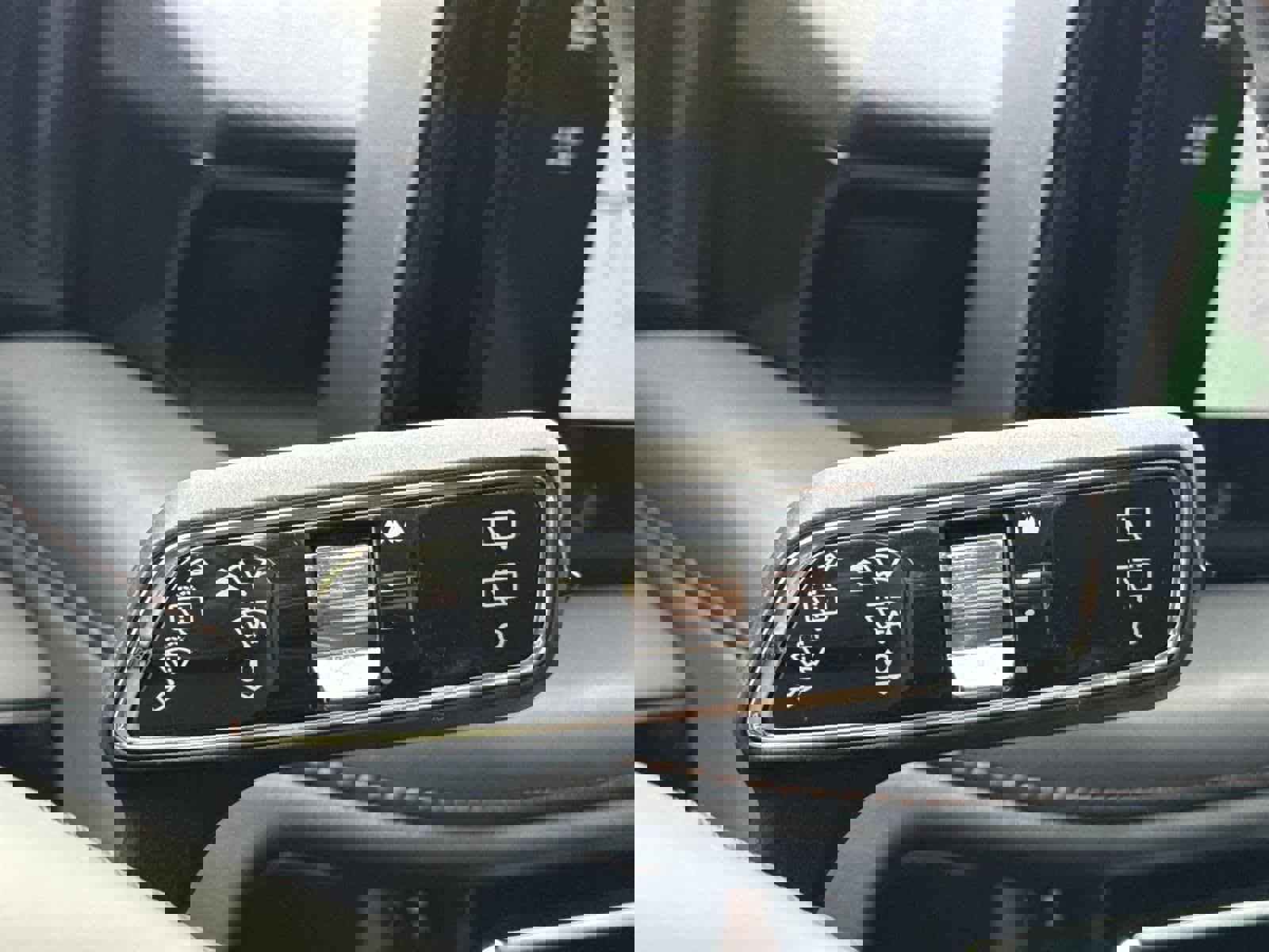 Used 2025 Lincoln Aviator Reserve w/ Illumination Package image 21