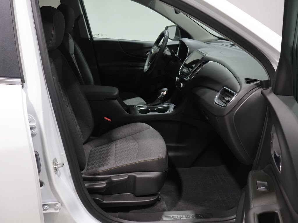 Used 2023 Chevrolet Equinox LT AWD/4WD image 26