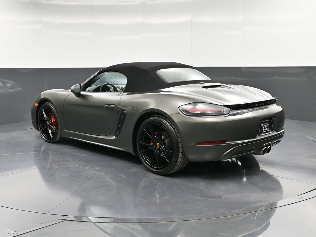 Certified 2021 Porsche 718 Boxster S image 3