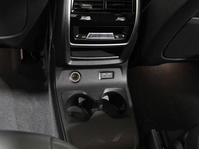 Used 2020 BMW X7 xDrive40i w/ Cold Weather Package image 22