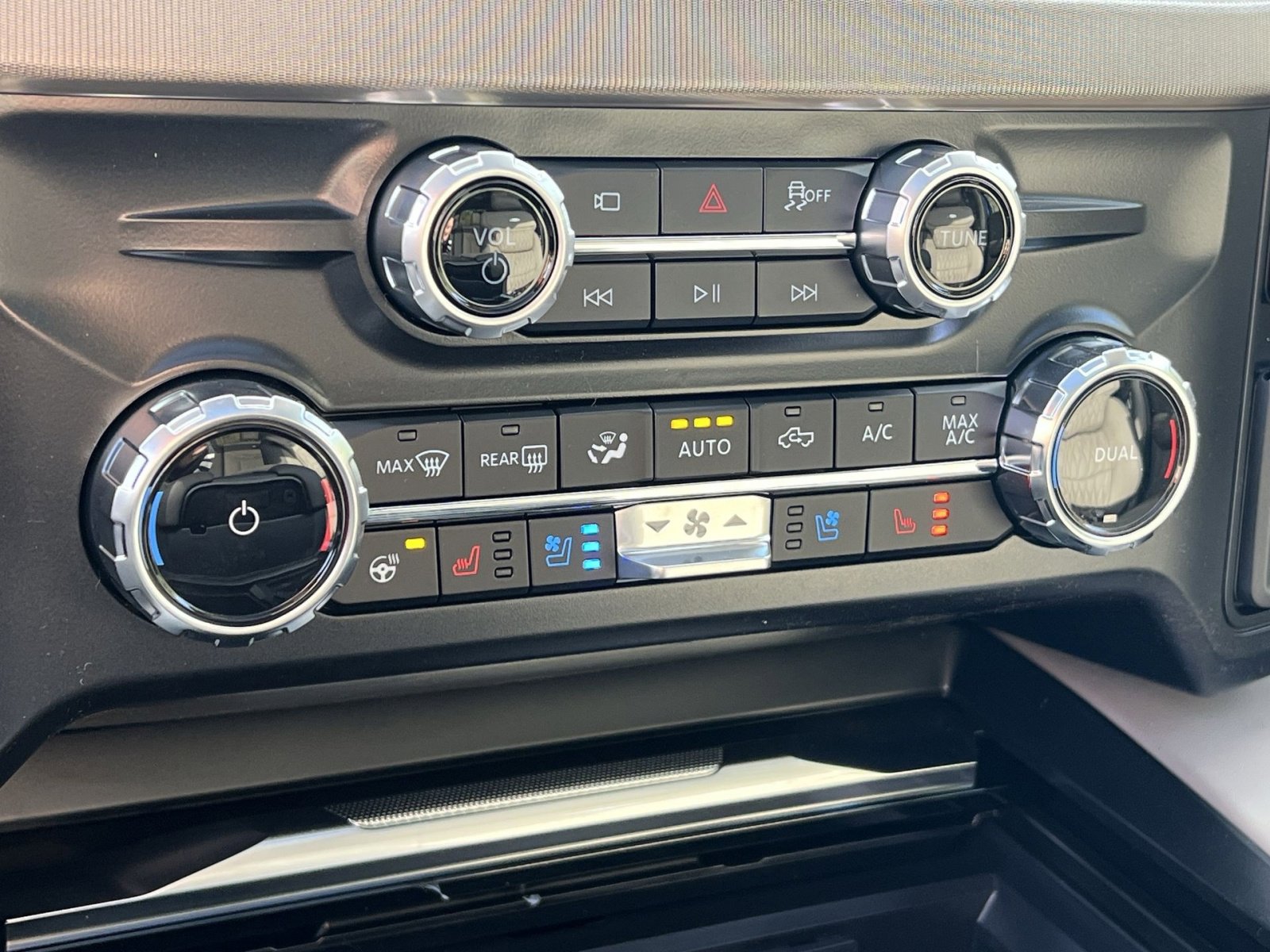 New 2026 Ford F450 Platinum AWD/4WD image 21