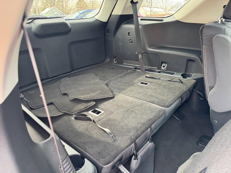 Used 2025 Ford Explorer Active image 10