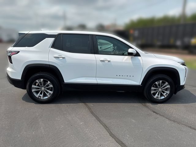 Used 2025 Chevrolet Equinox LT AWD/4WD image 6