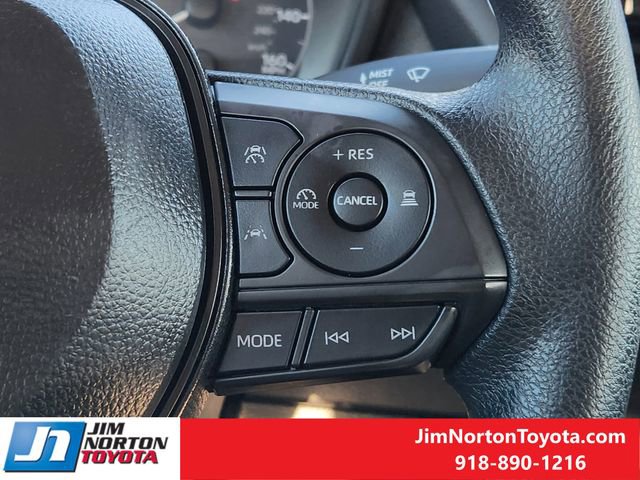 Used 2025 Toyota Corolla LE w/ LE Premium Package image 29